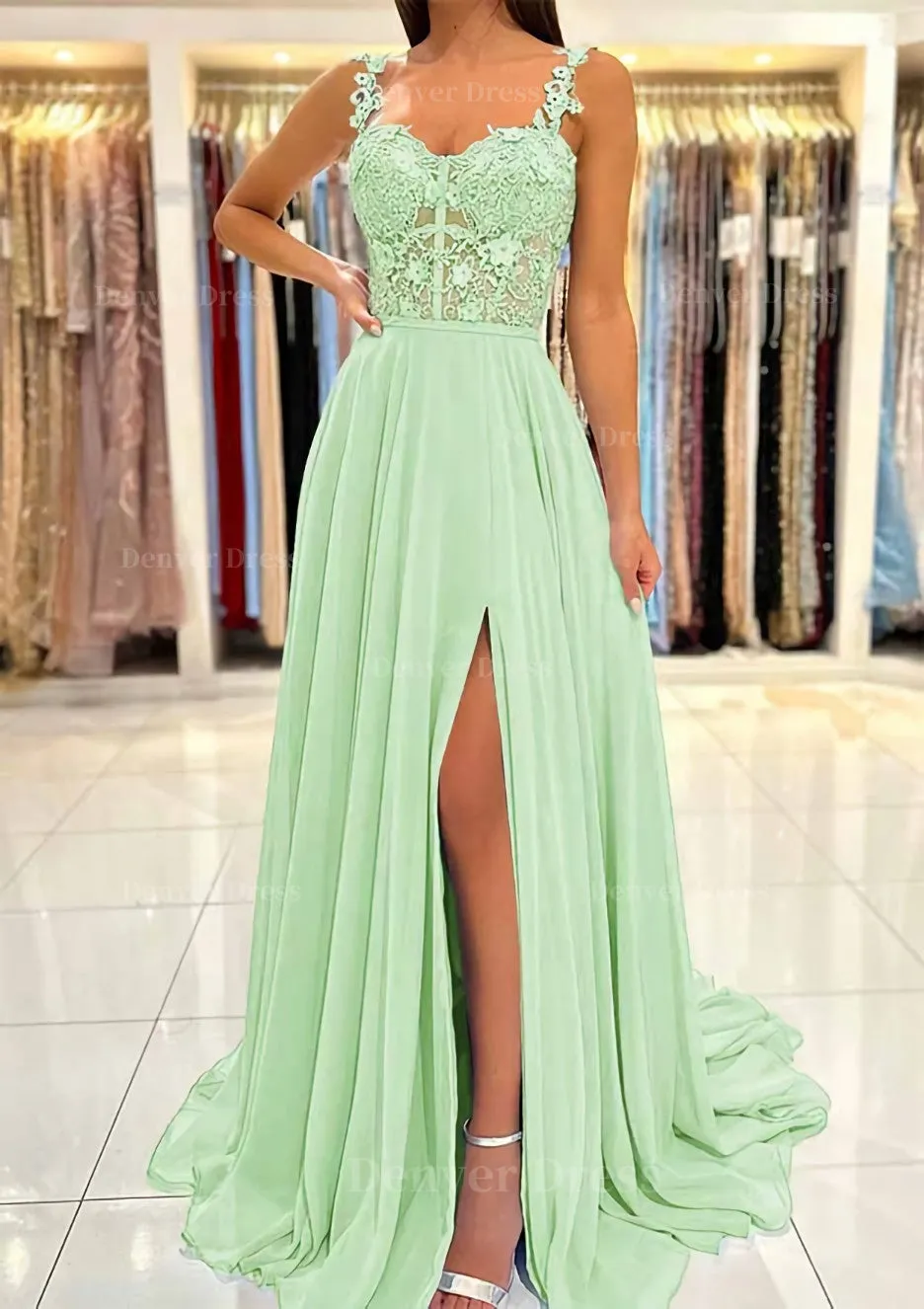 A-line Sweetheart Sleeveless Sweep Train Chiffon Prom Dress With Appliqued Split