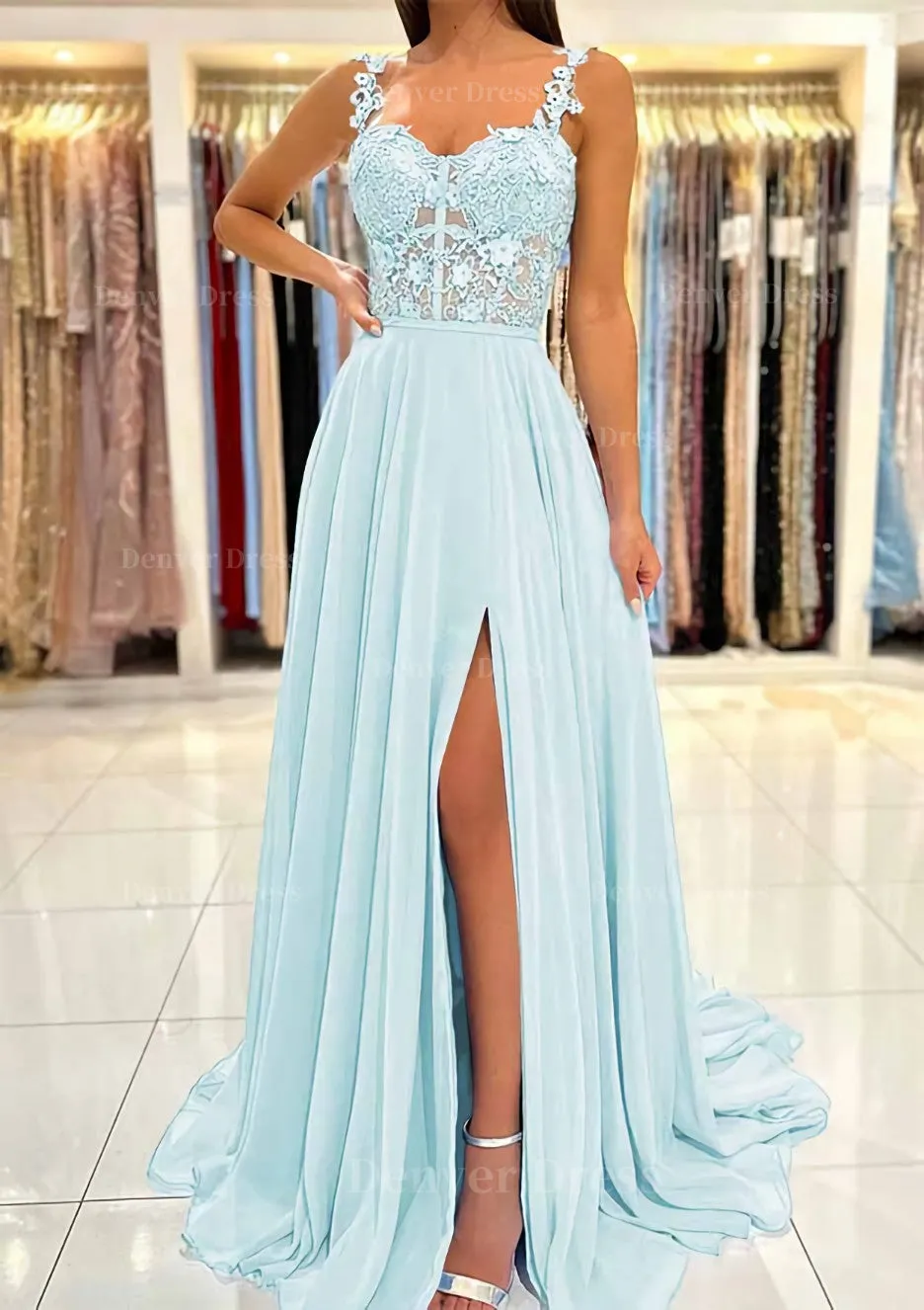A-line Sweetheart Sleeveless Sweep Train Chiffon Prom Dress With Appliqued Split
