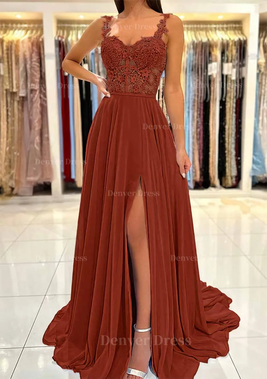 A-line Sweetheart Sleeveless Sweep Train Chiffon Prom Dress With Appliqued Split