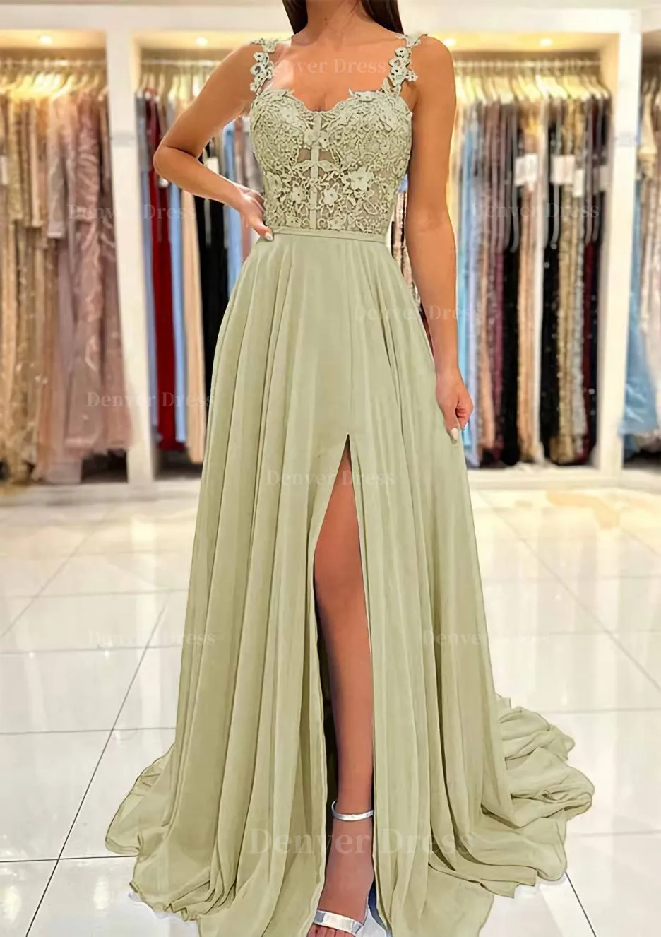 A-line Sweetheart Sleeveless Sweep Train Chiffon Prom Dress With Appliqued Split