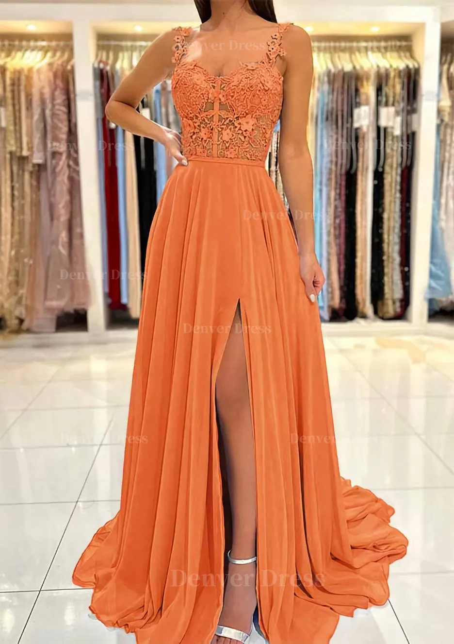 A-line Sweetheart Sleeveless Sweep Train Chiffon Prom Dress With Appliqued Split