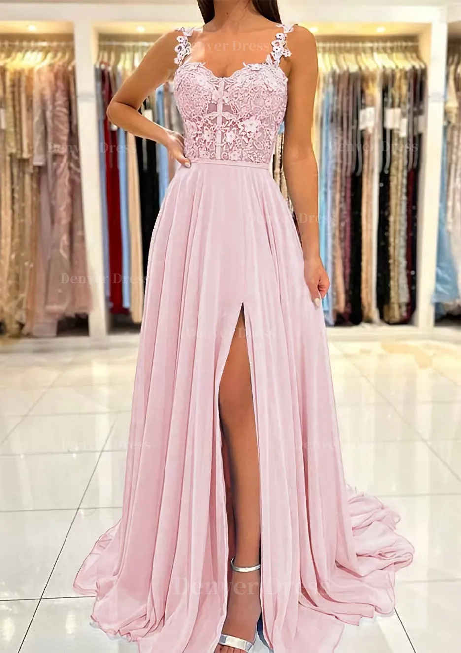A-line Sweetheart Sleeveless Sweep Train Chiffon Prom Dress With Appliqued Split