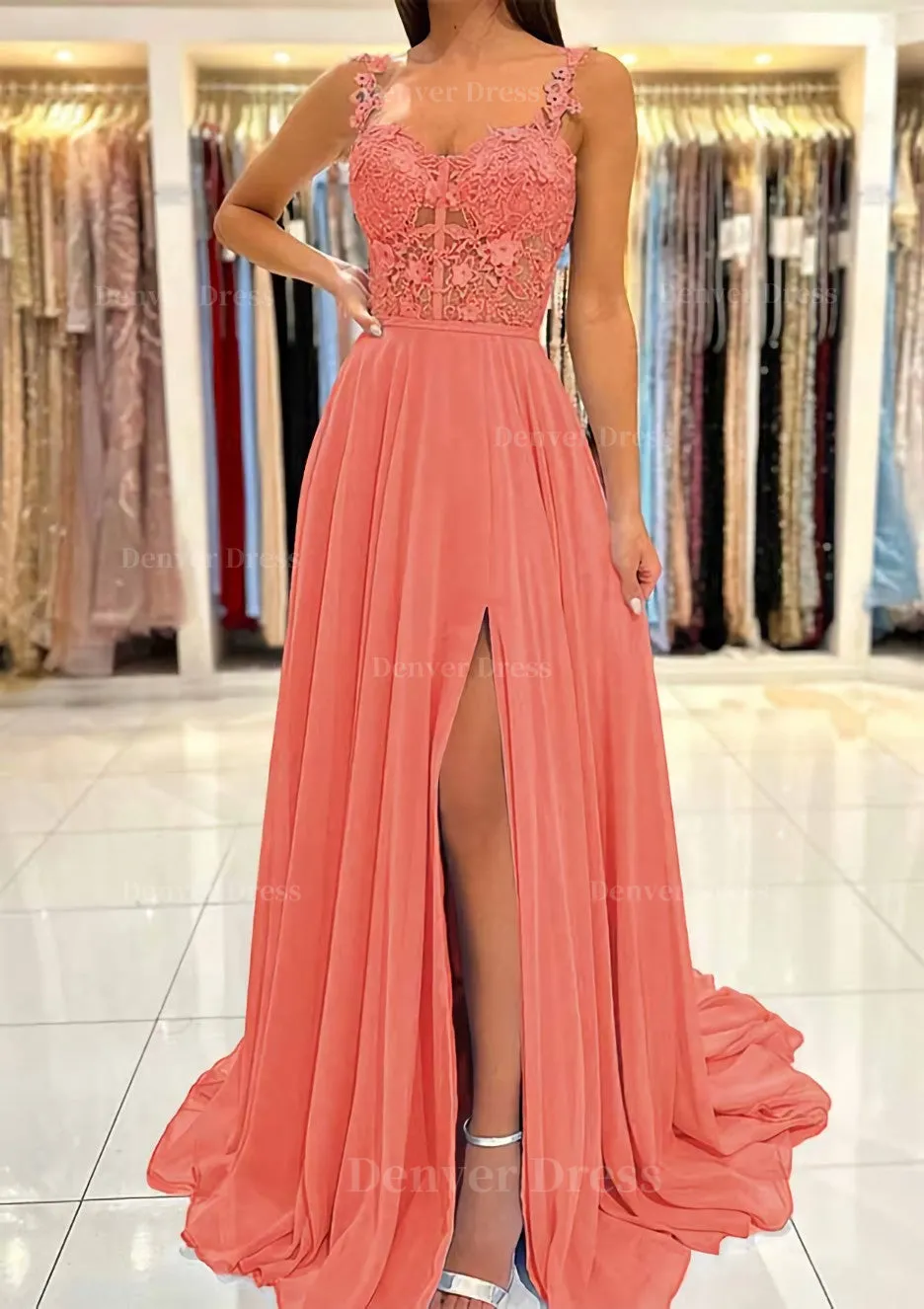 A-line Sweetheart Sleeveless Sweep Train Chiffon Prom Dress With Appliqued Split