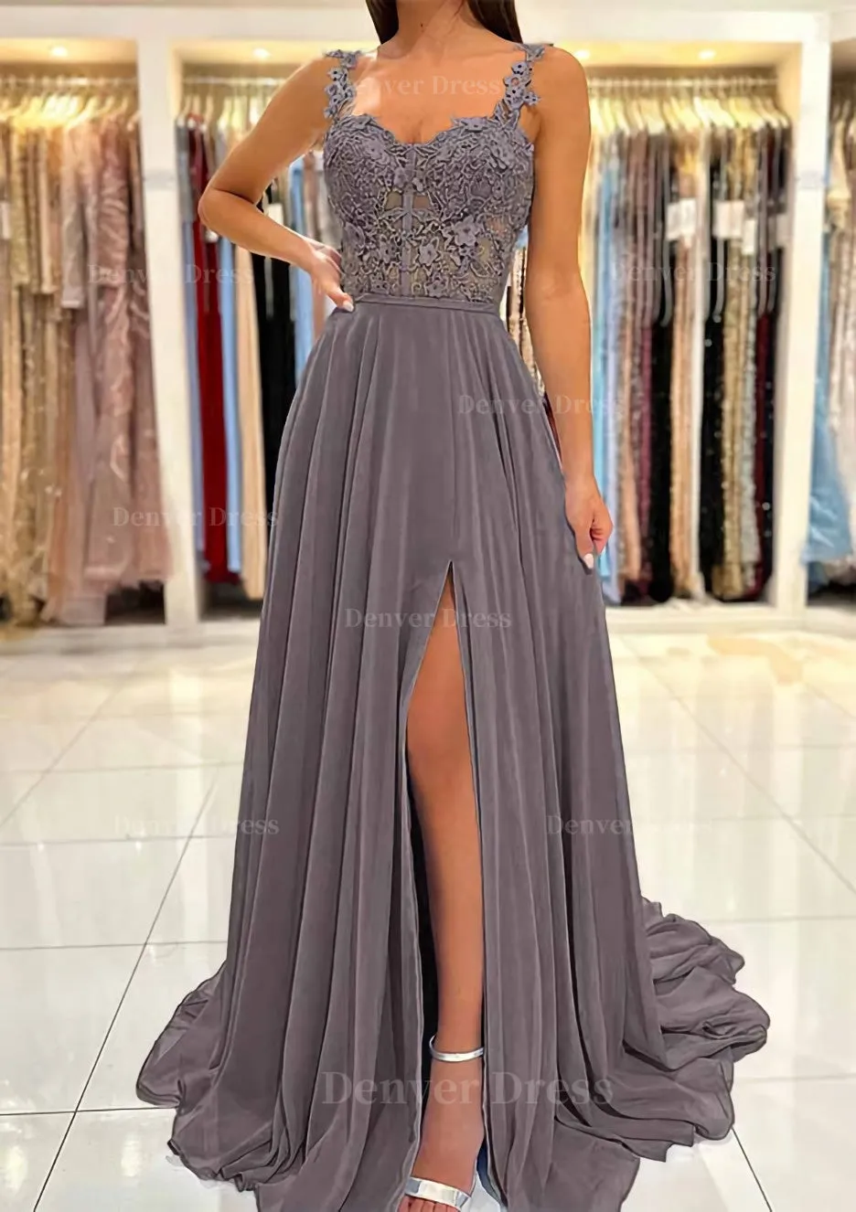A-line Sweetheart Sleeveless Sweep Train Chiffon Prom Dress With Appliqued Split