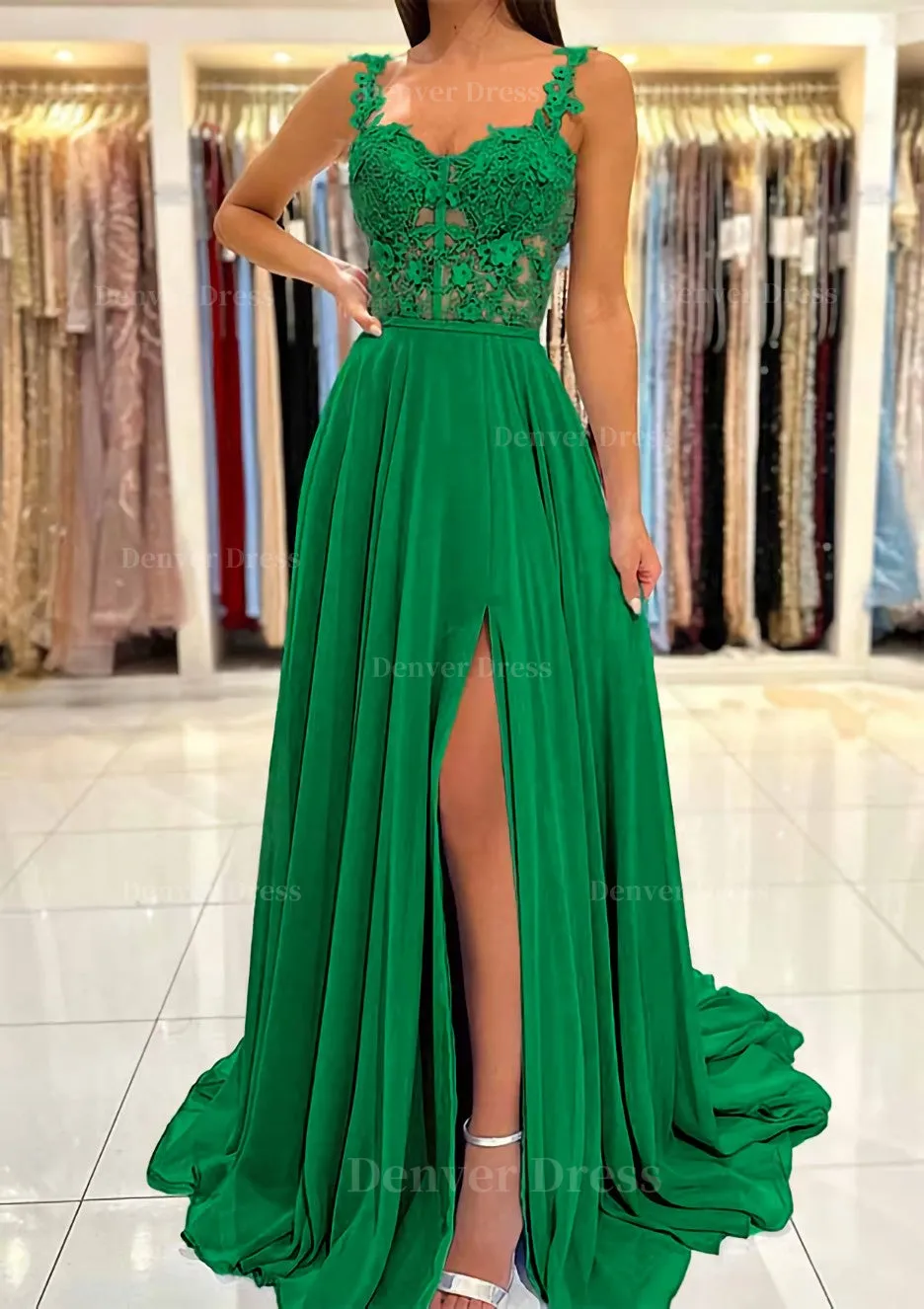 A-line Sweetheart Sleeveless Sweep Train Chiffon Prom Dress With Appliqued Split