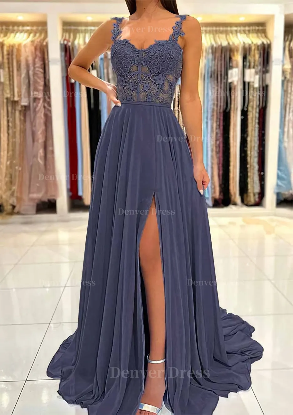 A-line Sweetheart Sleeveless Sweep Train Chiffon Prom Dress With Appliqued Split