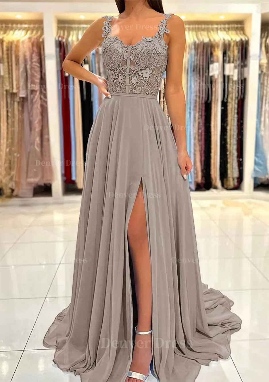 A-line Sweetheart Sleeveless Sweep Train Chiffon Prom Dress With Appliqued Split