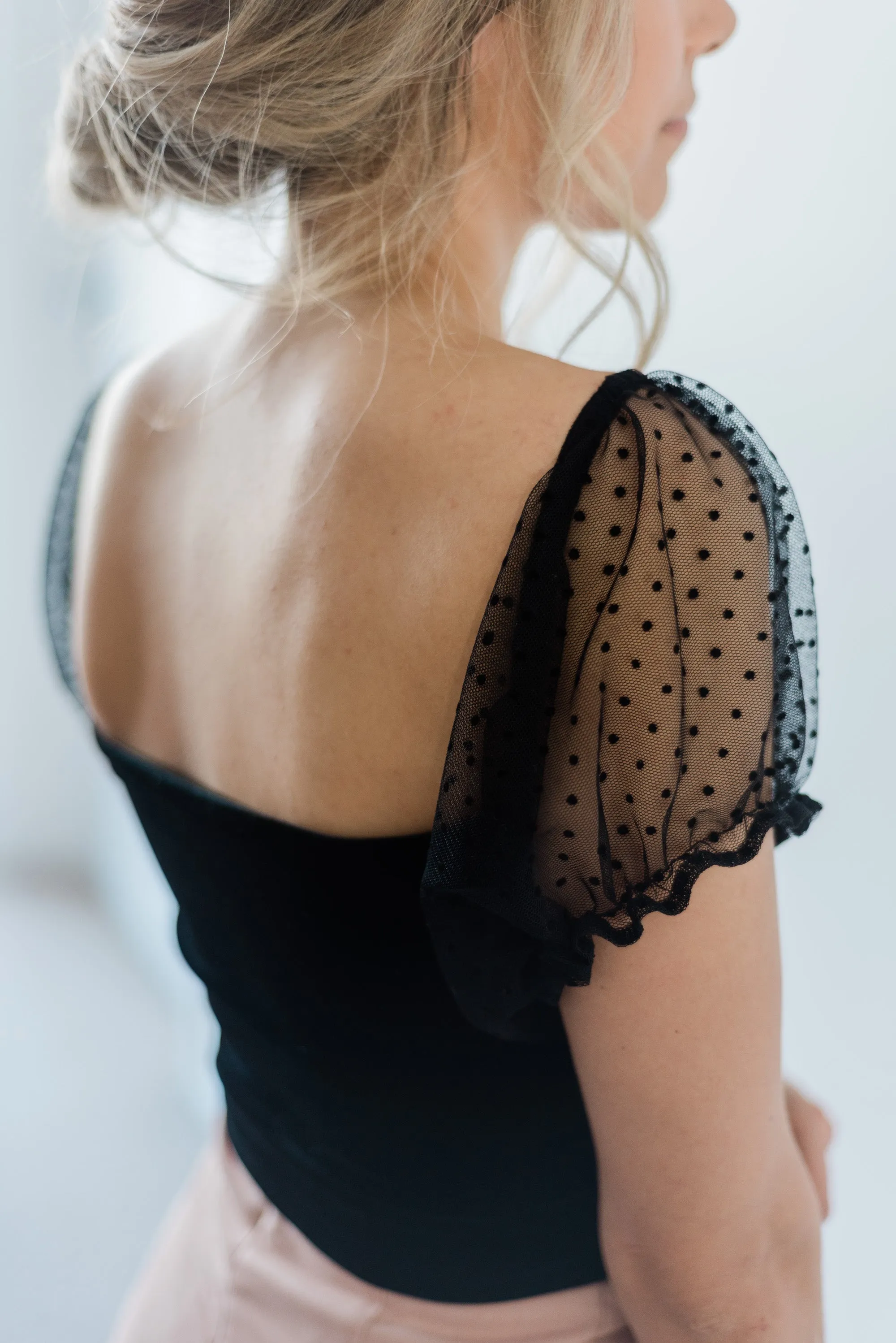 Ella Polka Dot Puff Sleeve Crop
