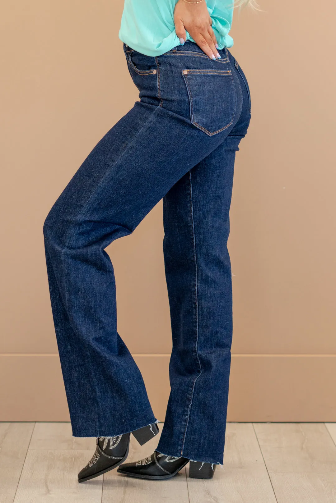 High Rise Vintage Back Darts Detail Straight