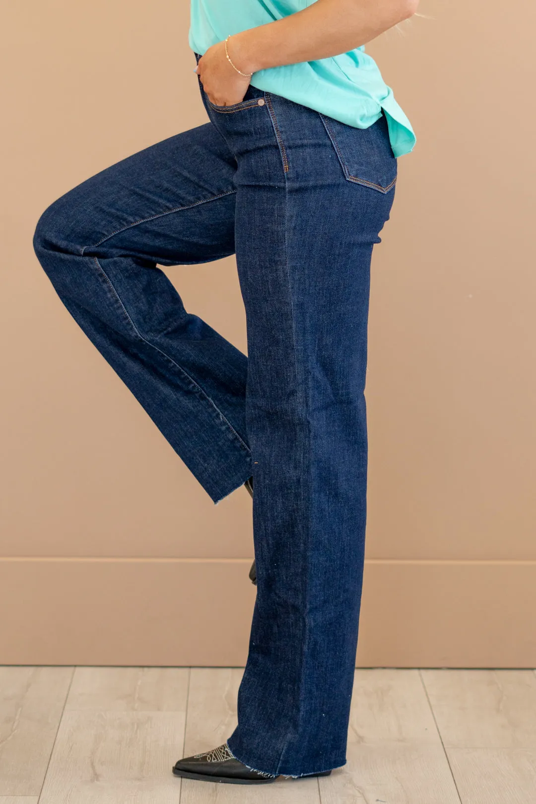 High Rise Vintage Back Darts Detail Straight