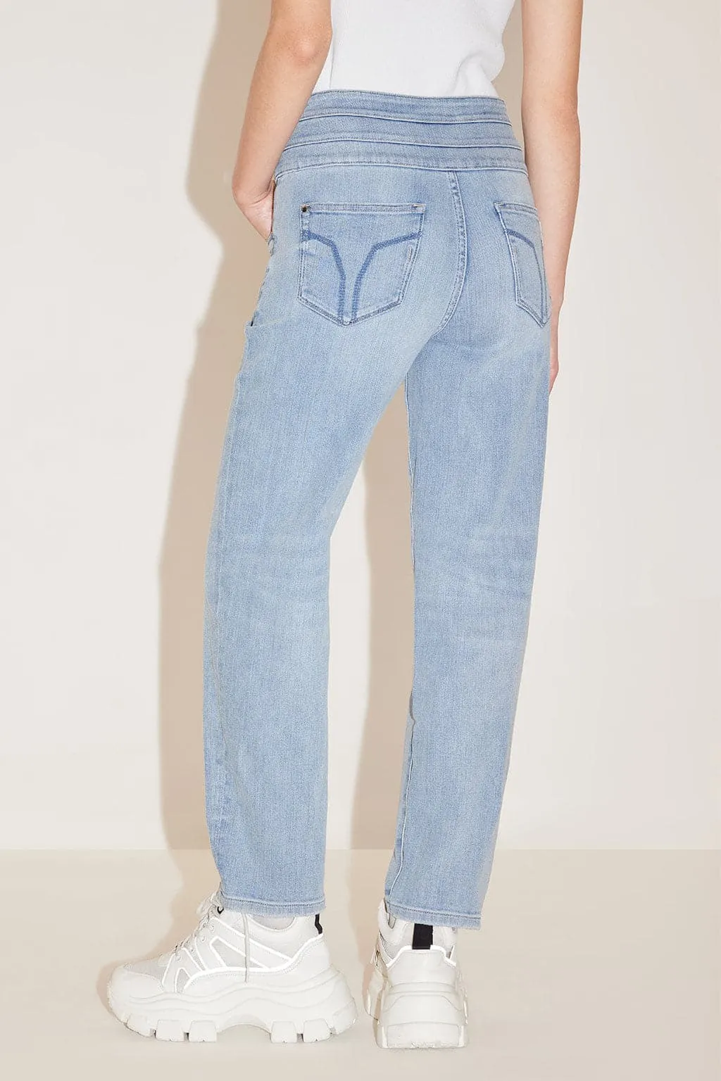 High Waist Light Blue Jeans