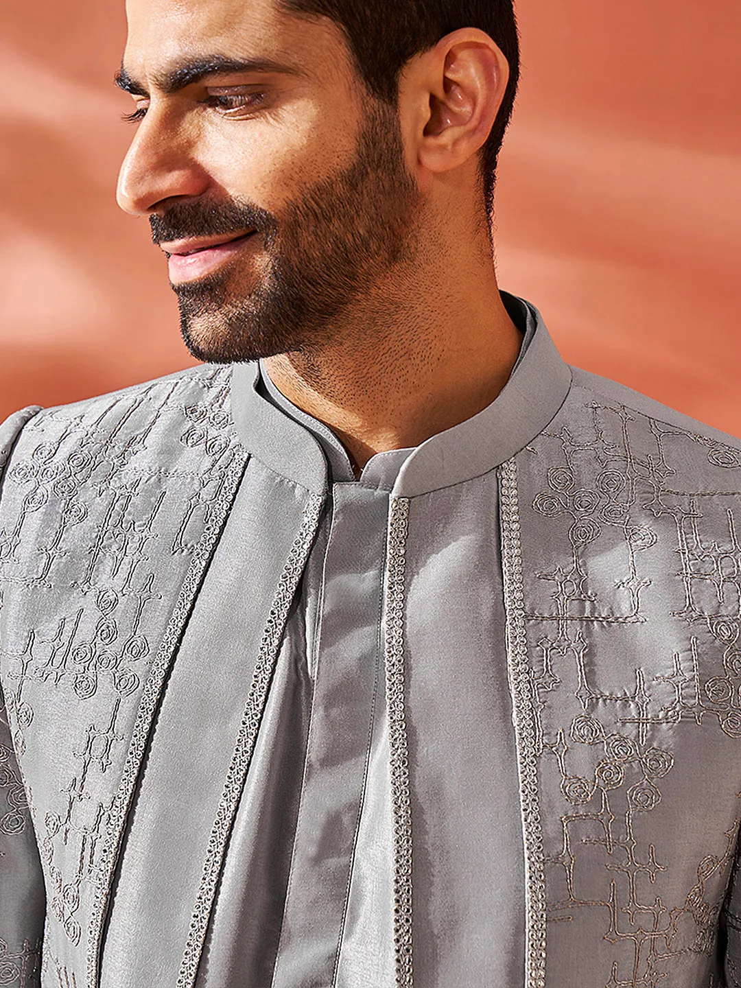 Jashvi Men's Silver Silk Blend Sherwani Set