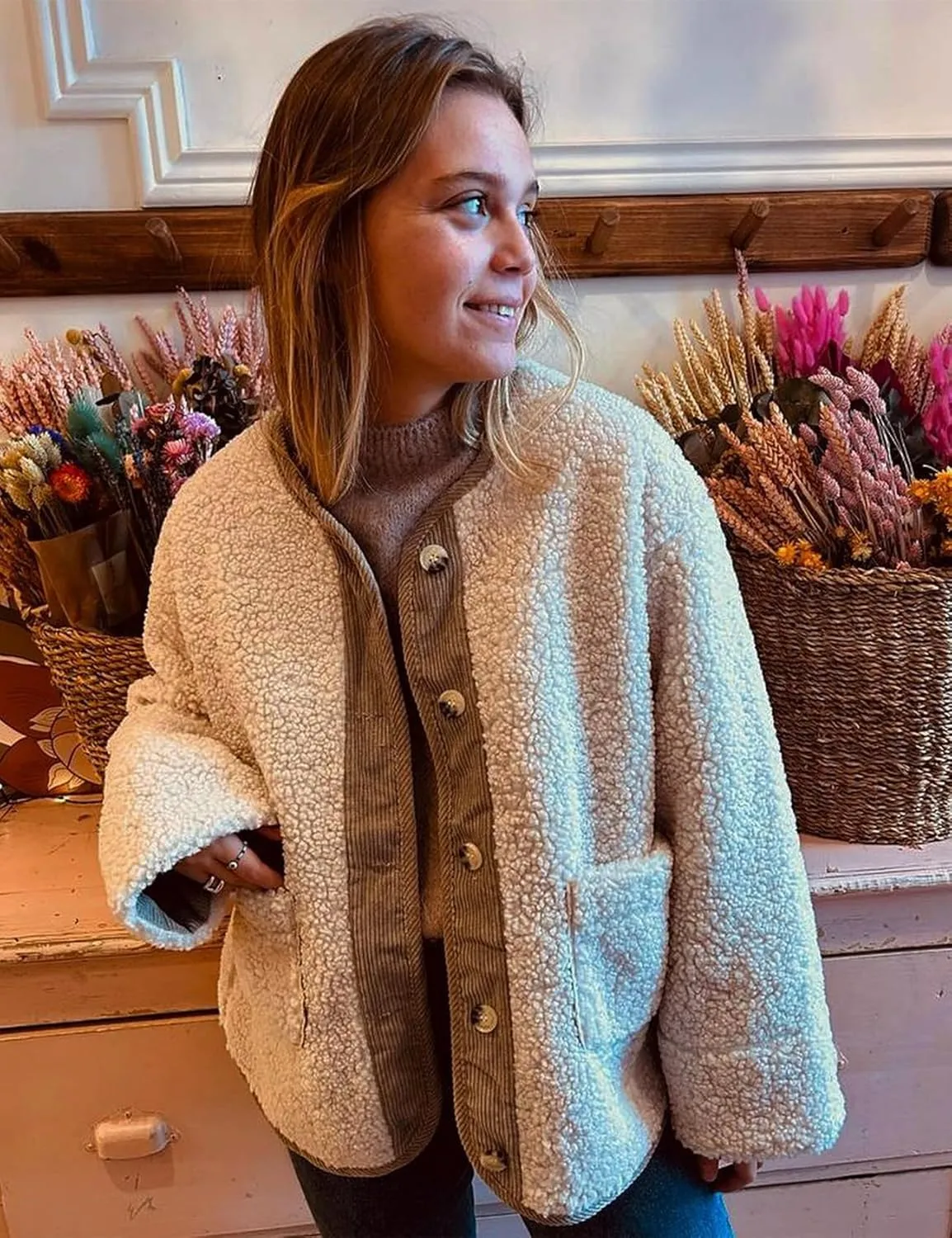 Kissonic Womens Fuzzy Sherpa Fleece Jackets Button Down Long Sleeve Corduroy Patchwork Outwear with Pockets