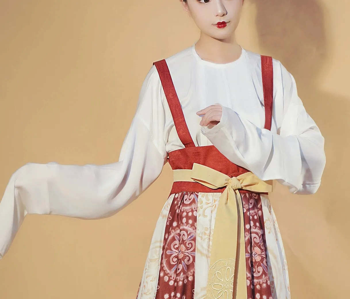 Li Yongrong 李雍容 Poem of the Northern Southern Dynasties Restoration Ruqun