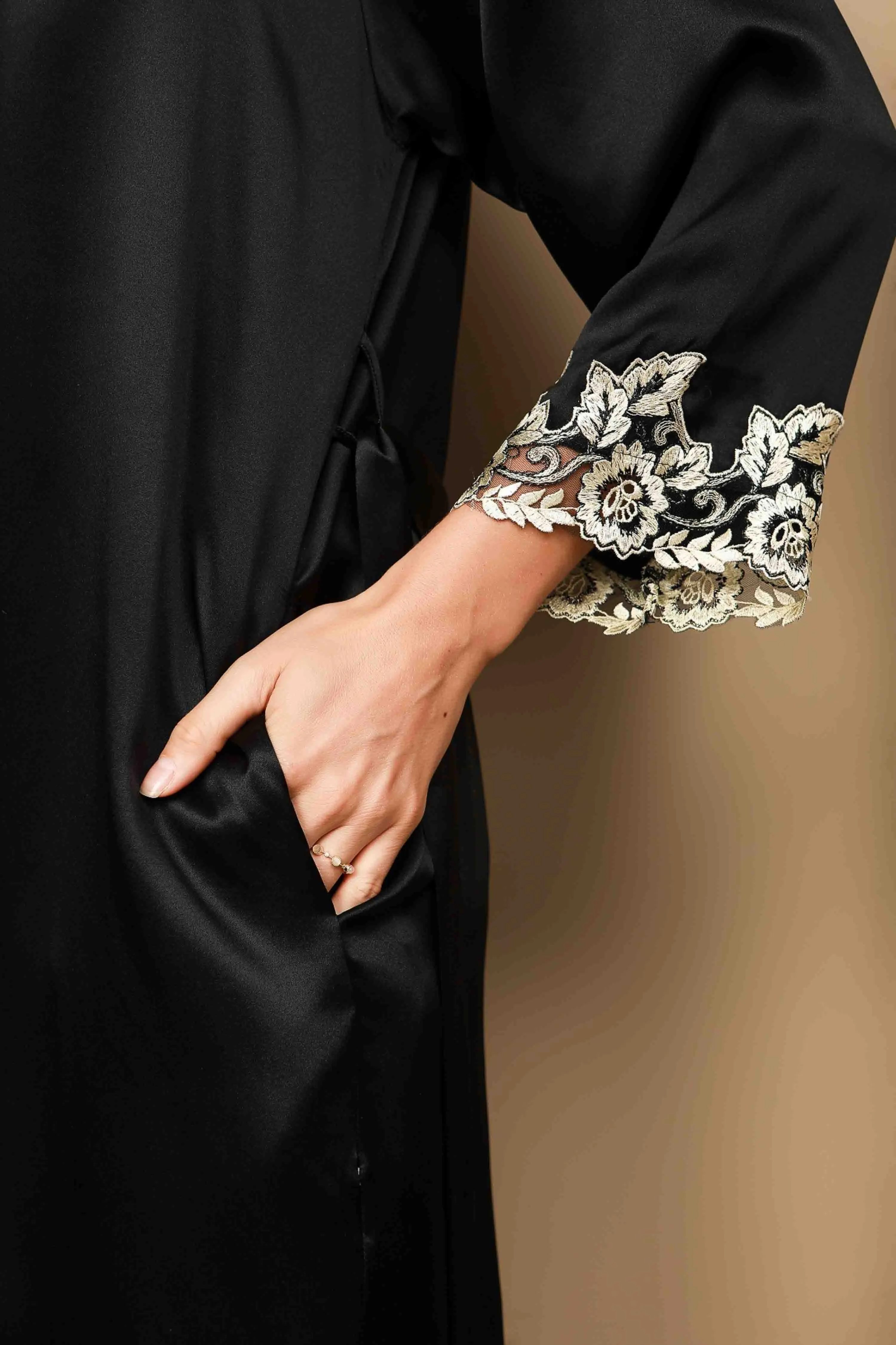 Pure Silk Lace Nightgown & Dressing Gown Set 2Pcs