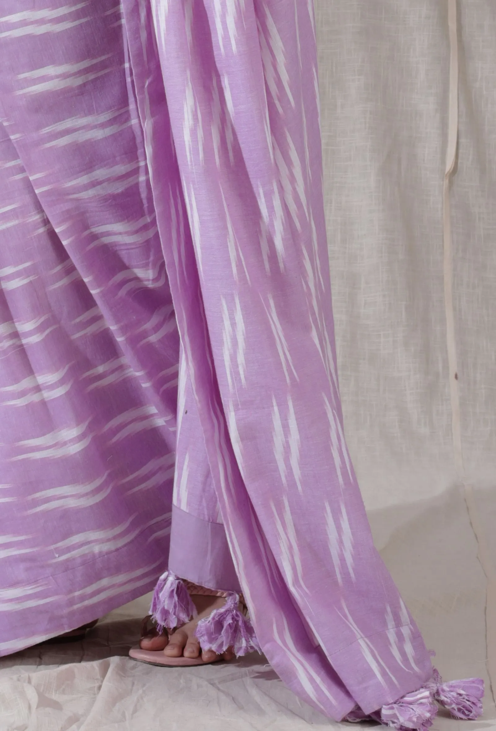 Set of 2- Lilac purple handmade crochia backless bralette crop top blouse with cotton ikkat saree