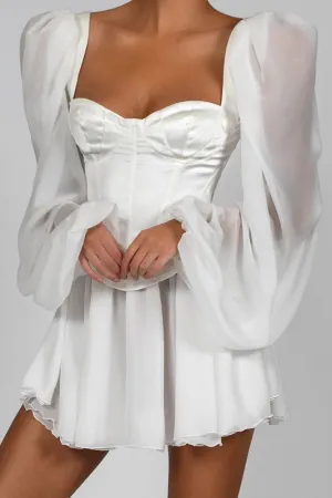 White Lantern Sleeves Chiffon Dress With Zipper