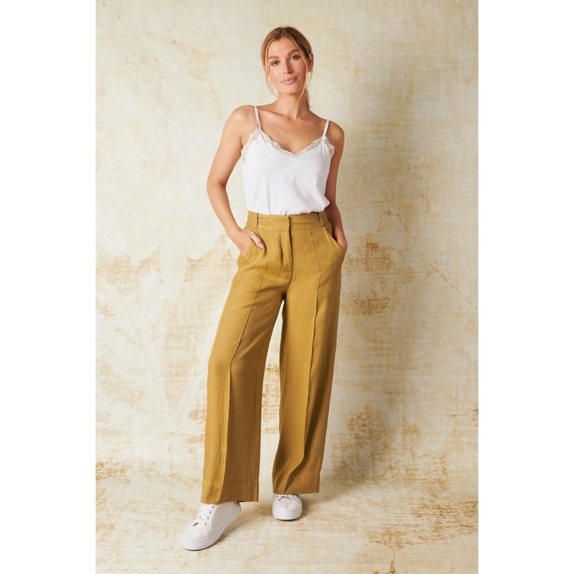 Wide Leg Classic Pant - Cinnamon